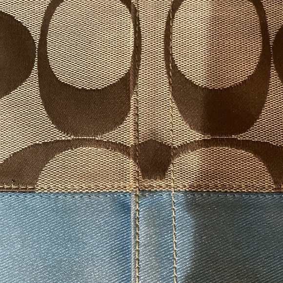 Cute authentic Coach cross body 2 tone with coach brown monogram and blue. - Picture 11 of 11